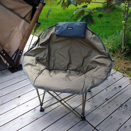 Sillé-le-Guillaume Camping Les Tournesols מראה חיצוני תמונה