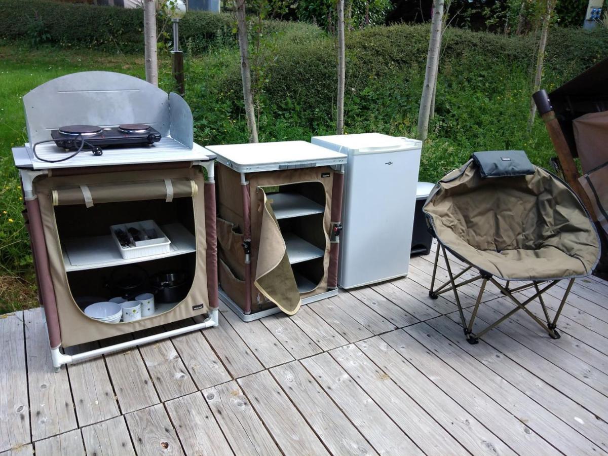 Sillé-le-Guillaume Camping Les Tournesols מראה חיצוני תמונה